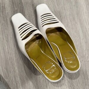 Vero Cuoio White Leather Mules